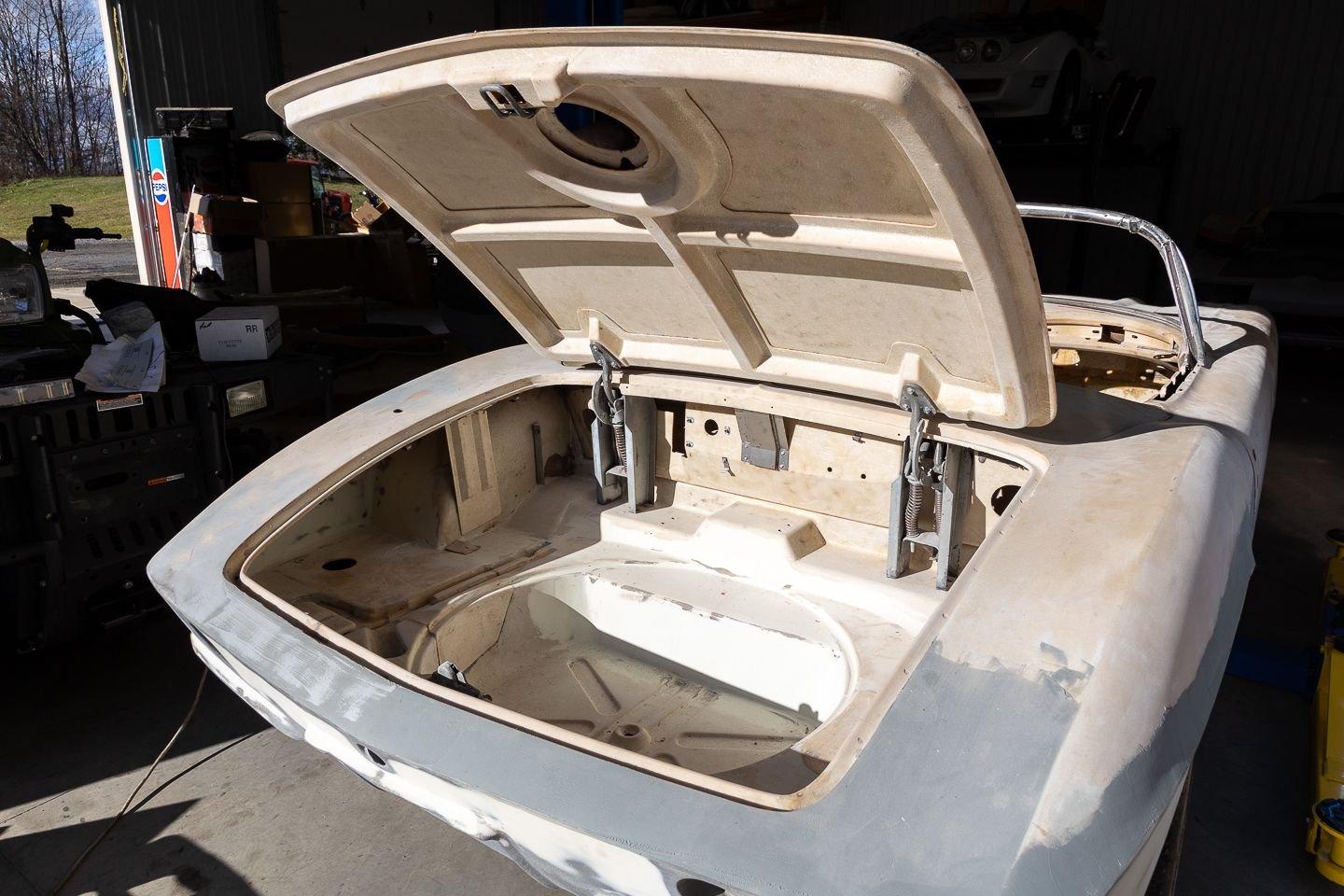 1961 Chevrolet Corvette 115