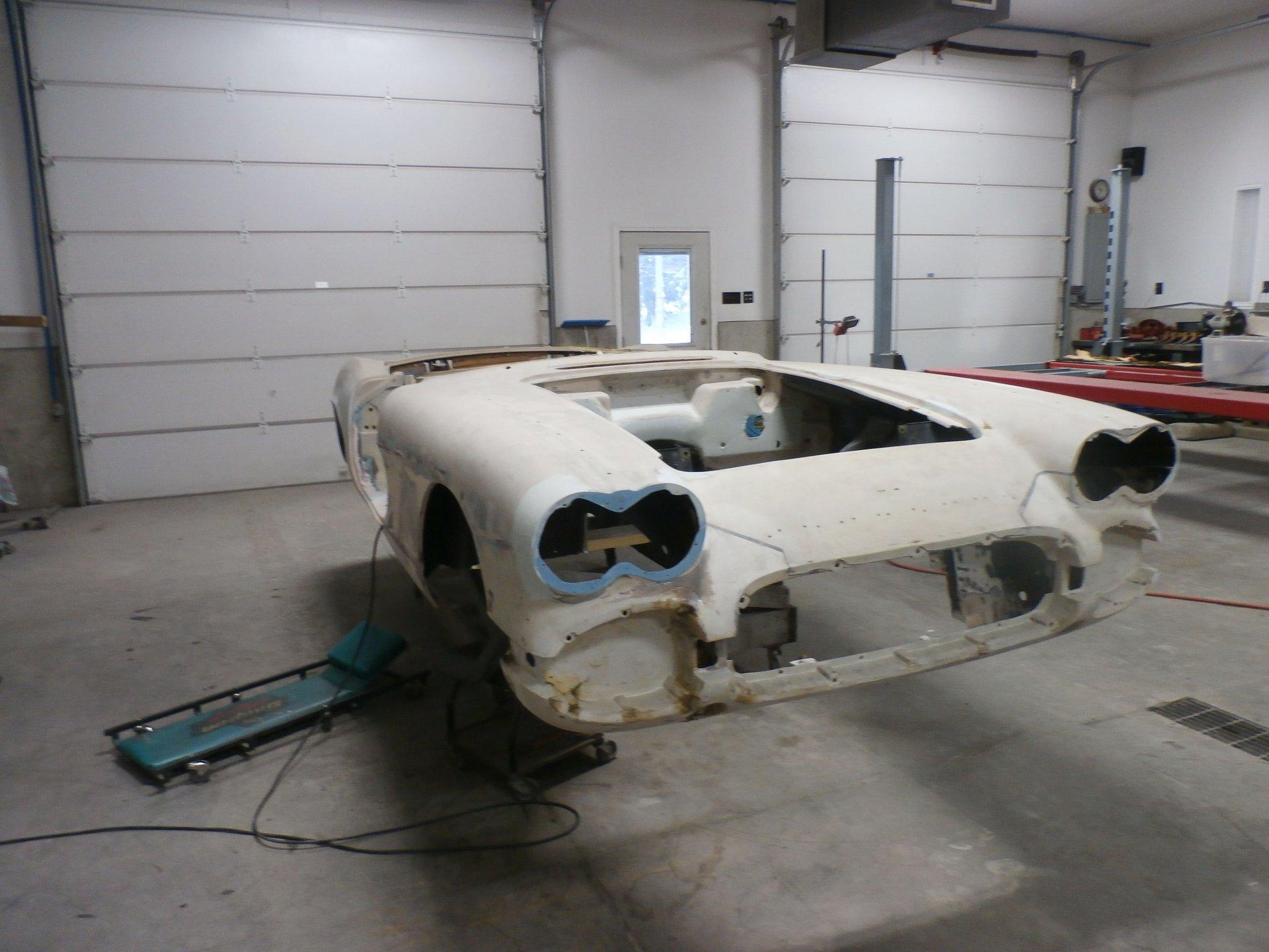 1961 Chevrolet Corvette 37