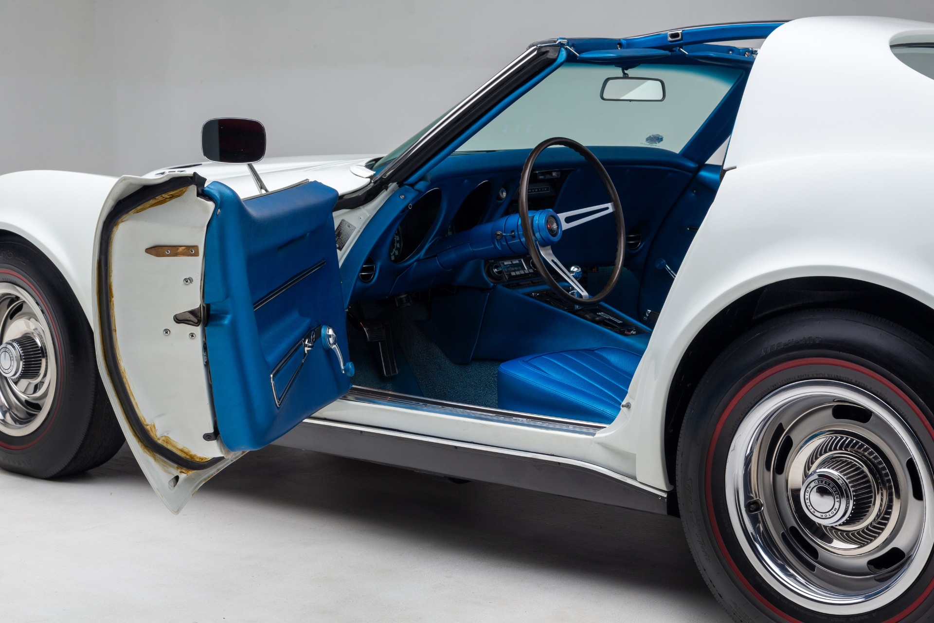 1968 Chevrolet Corvette 33