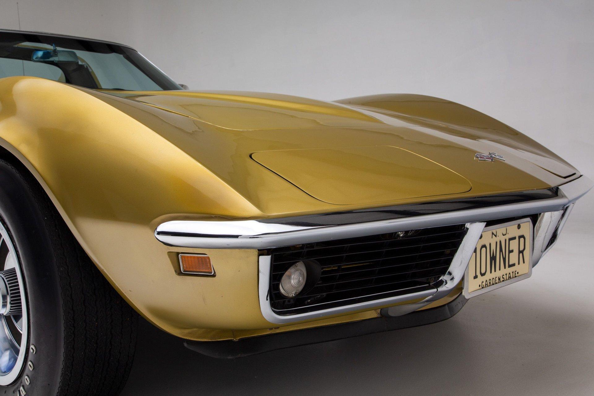 1969 Chevrolet Corvette 15