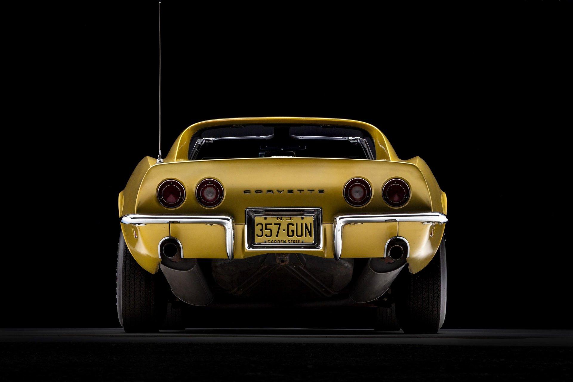 1969 Chevrolet Corvette 26