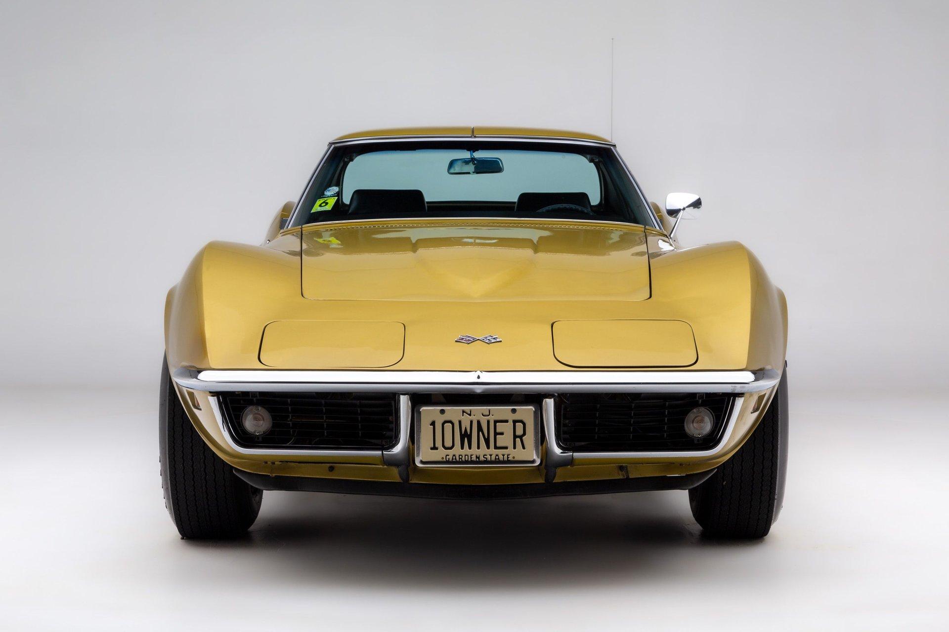 1969 Chevrolet Corvette 34