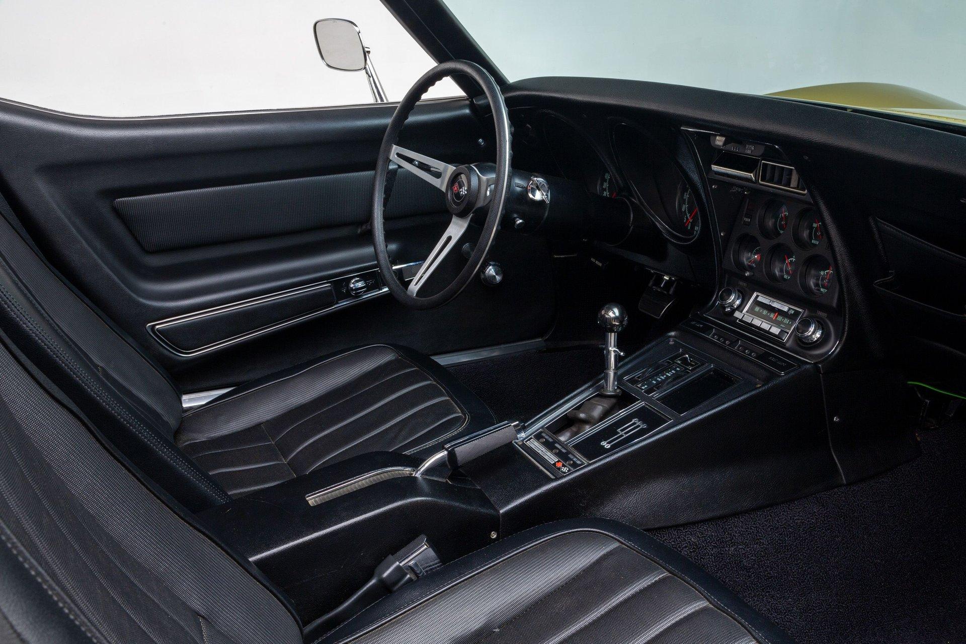 1969 Chevrolet Corvette 40