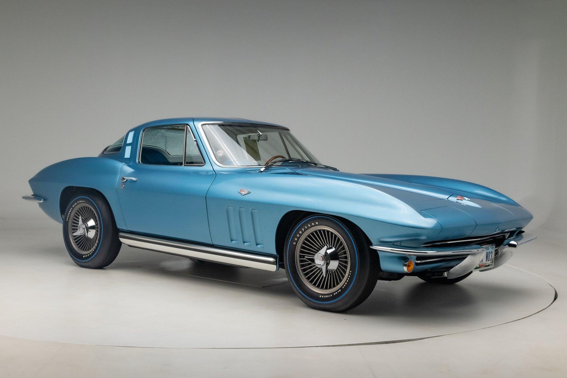 1965 Chevrolet Corvette 1