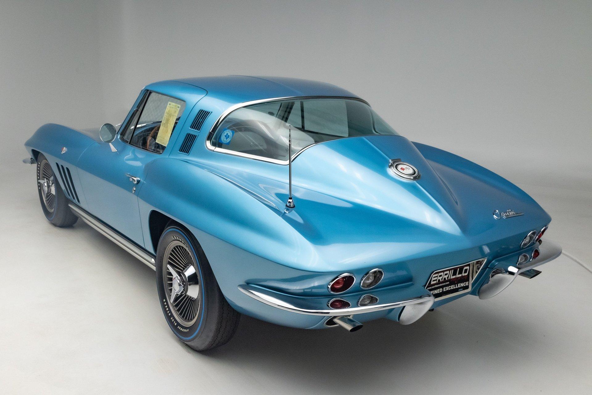 1965 Chevrolet Corvette 36