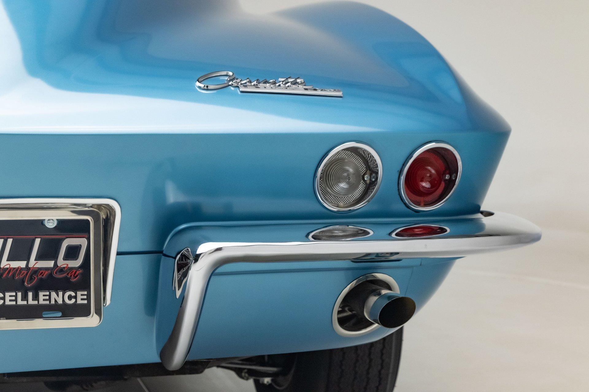 1965 Chevrolet Corvette 40