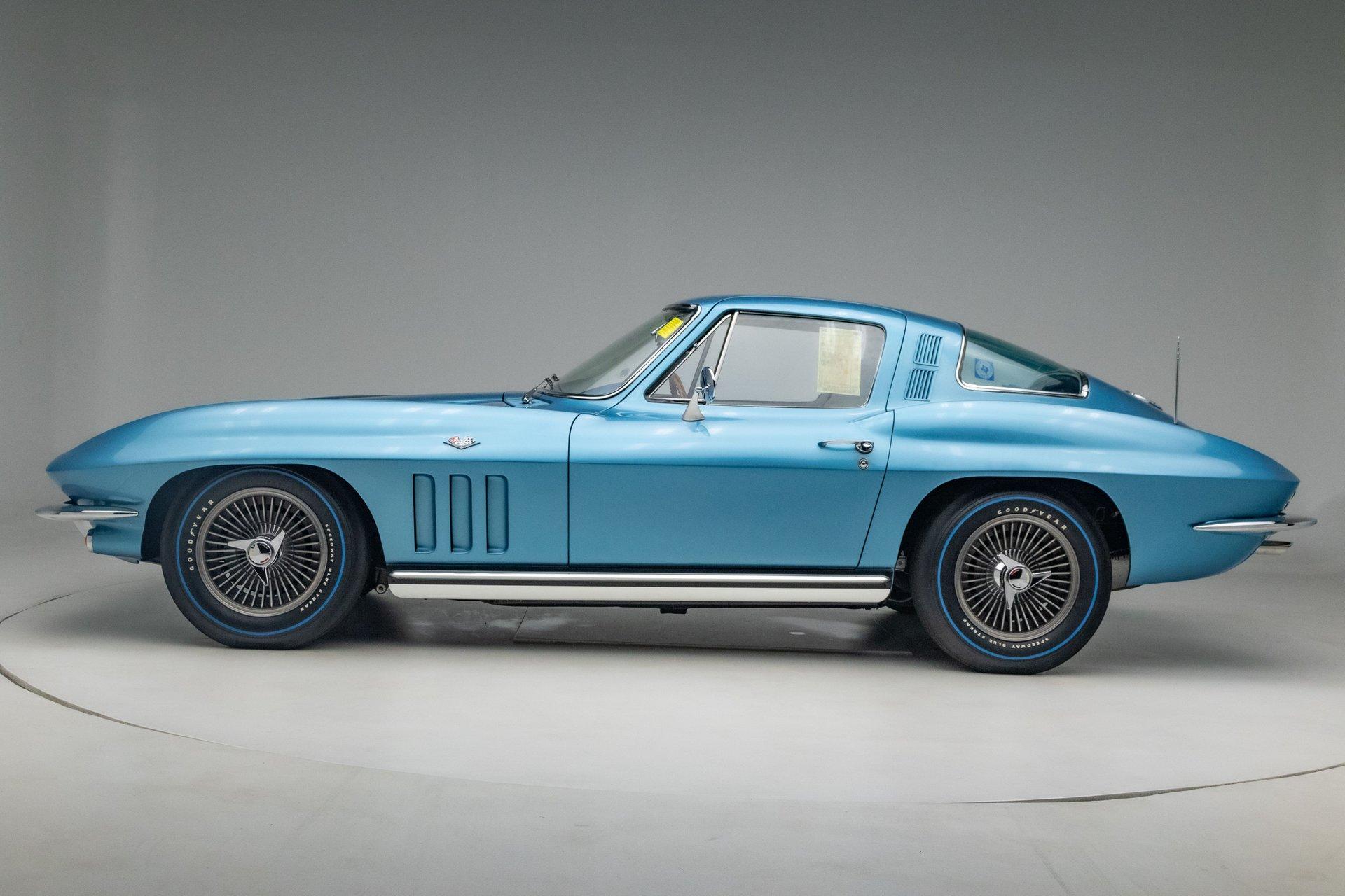 1965 Chevrolet Corvette 52