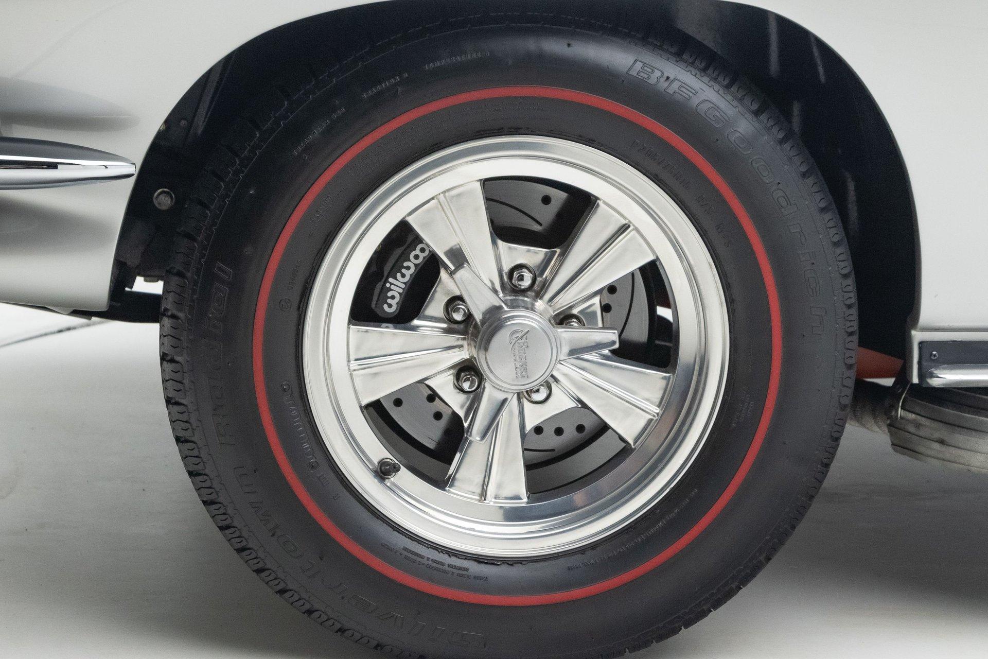 1964 Chevrolet Corvette 12