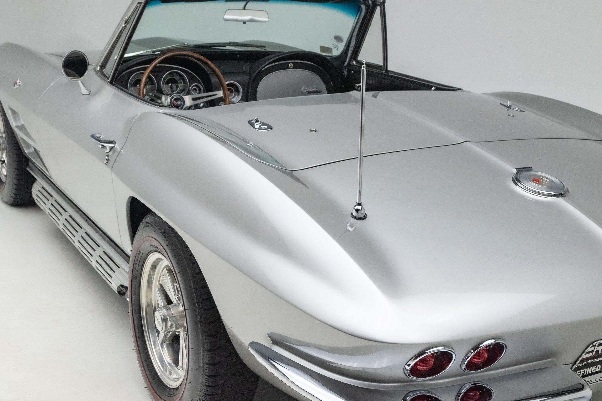 1964 Chevrolet Corvette 31