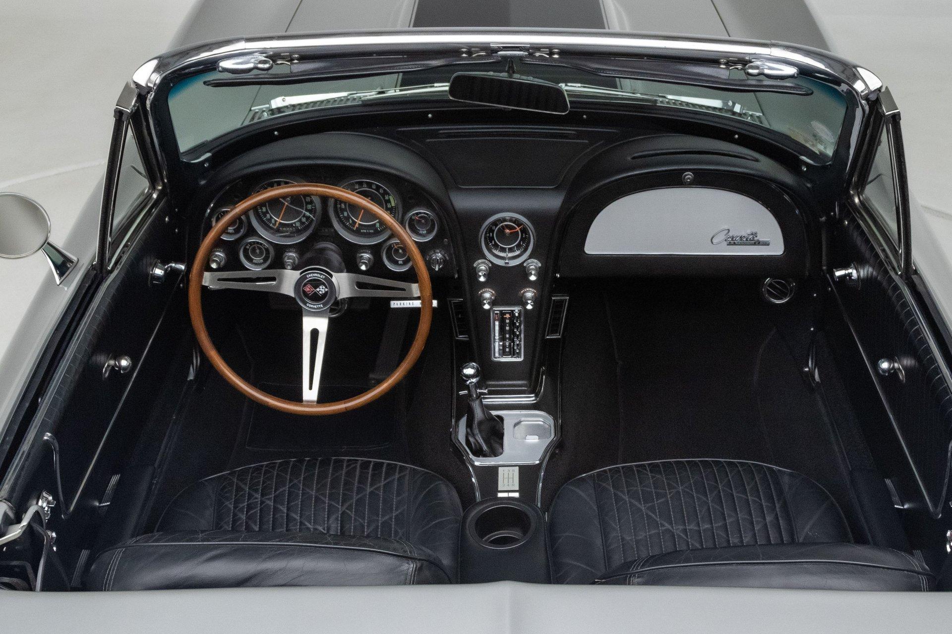 1964 Chevrolet Corvette 34