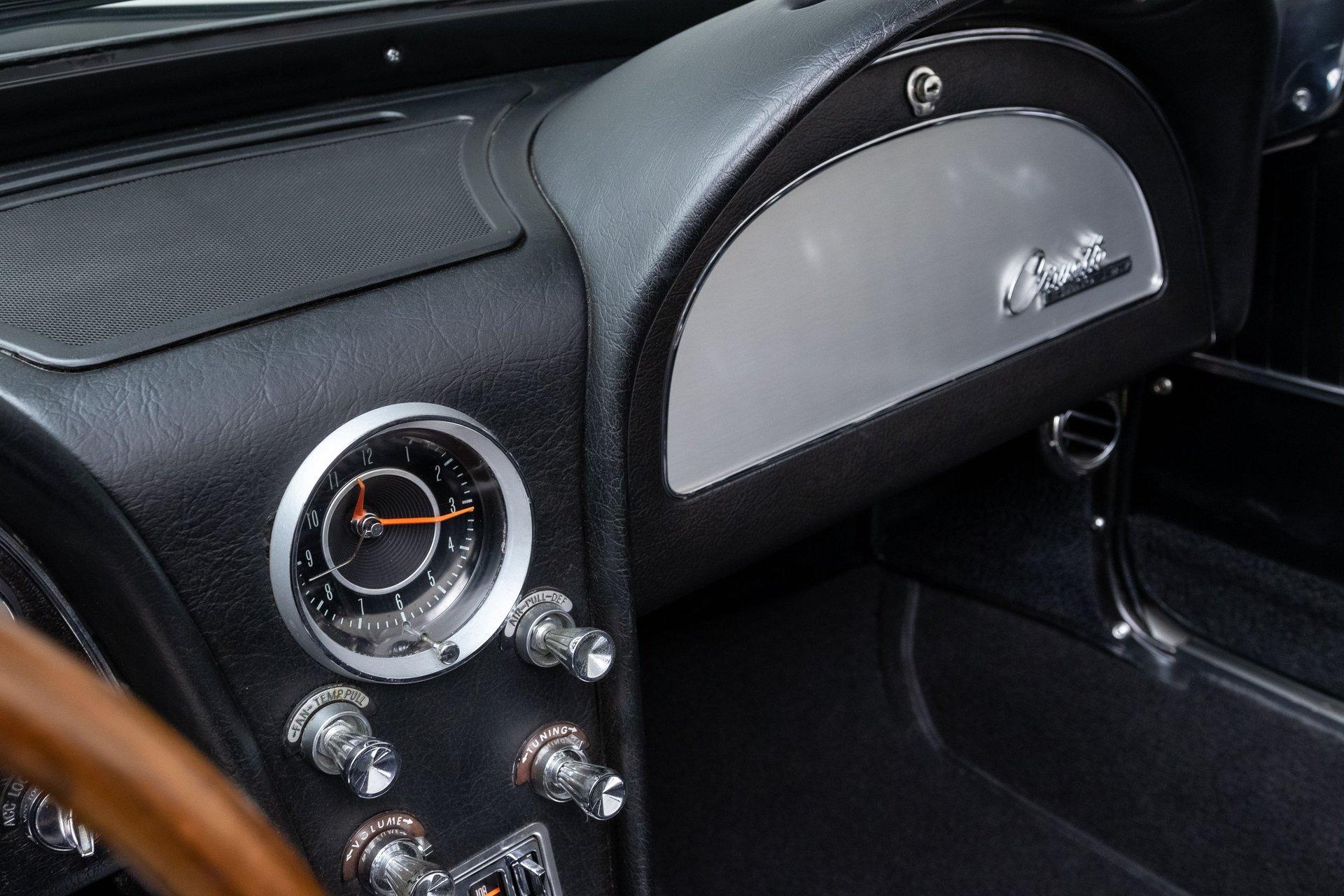 1964 Chevrolet Corvette 52