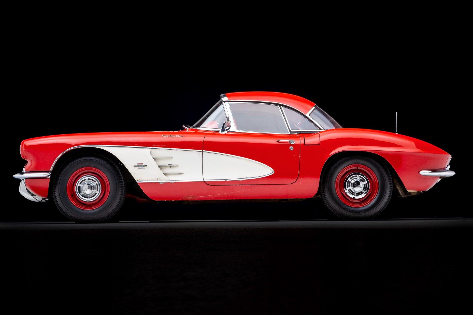1961 Chevrolet Corvette 14