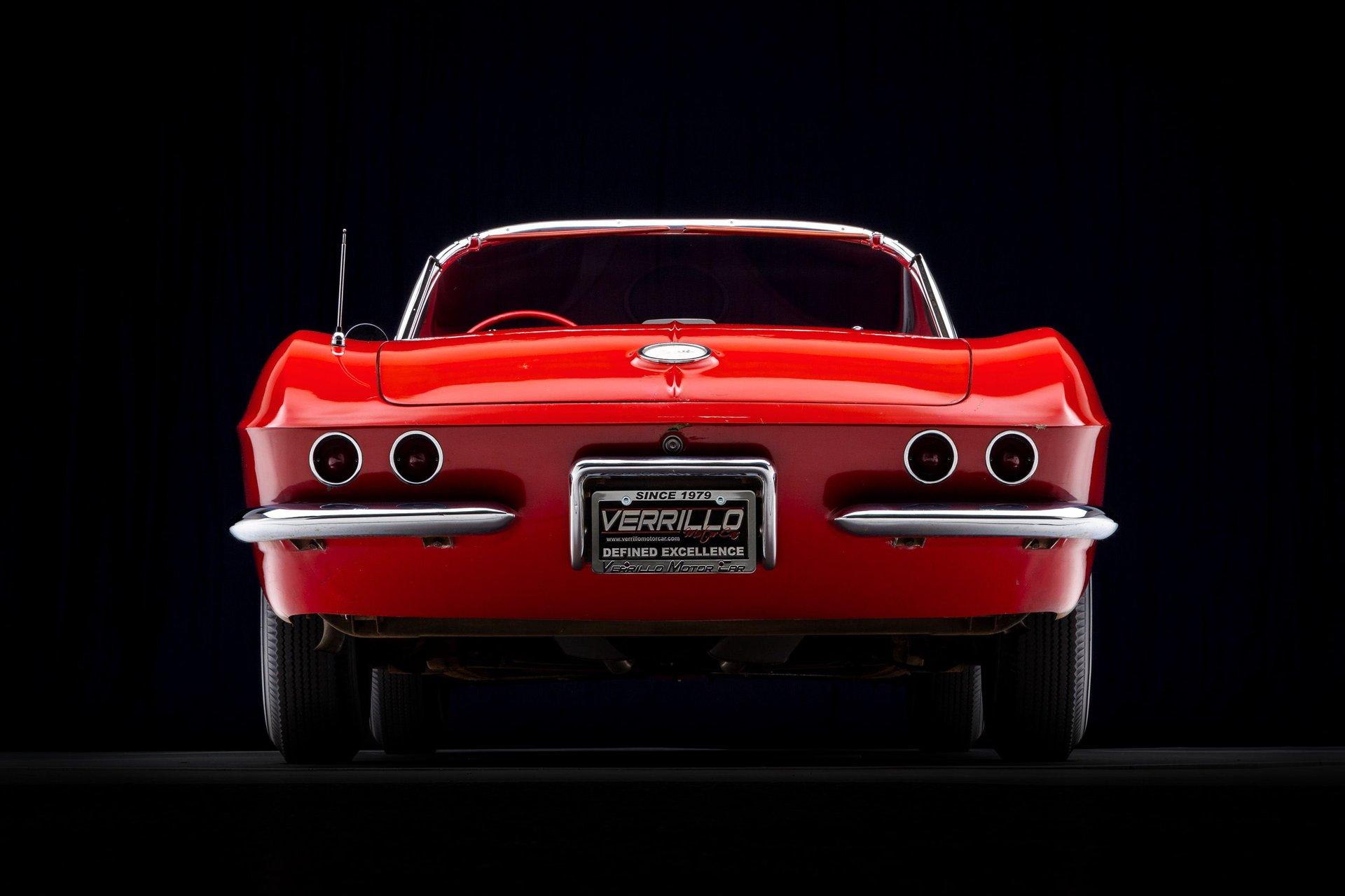 1961 Chevrolet Corvette 15
