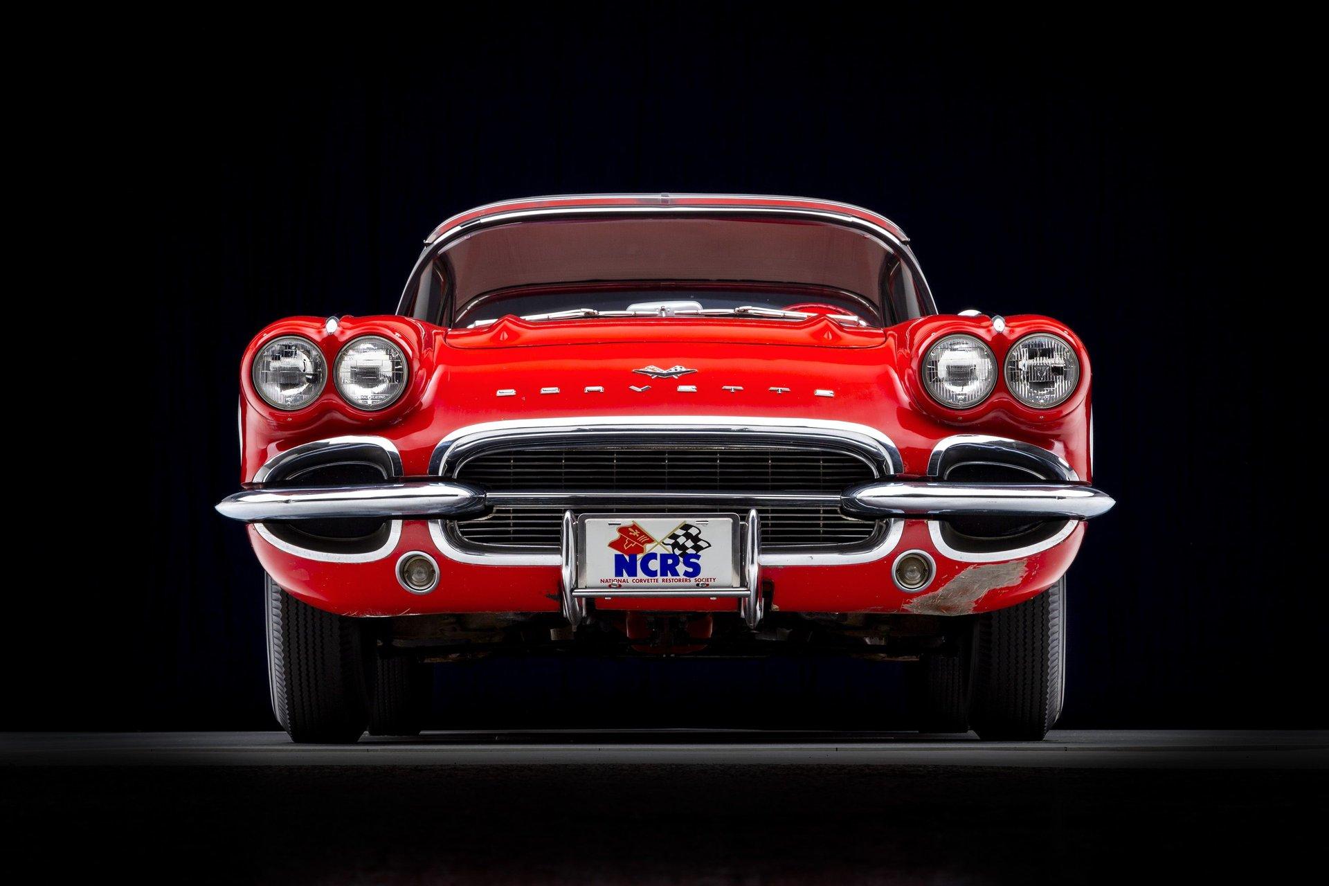 1961 Chevrolet Corvette 17