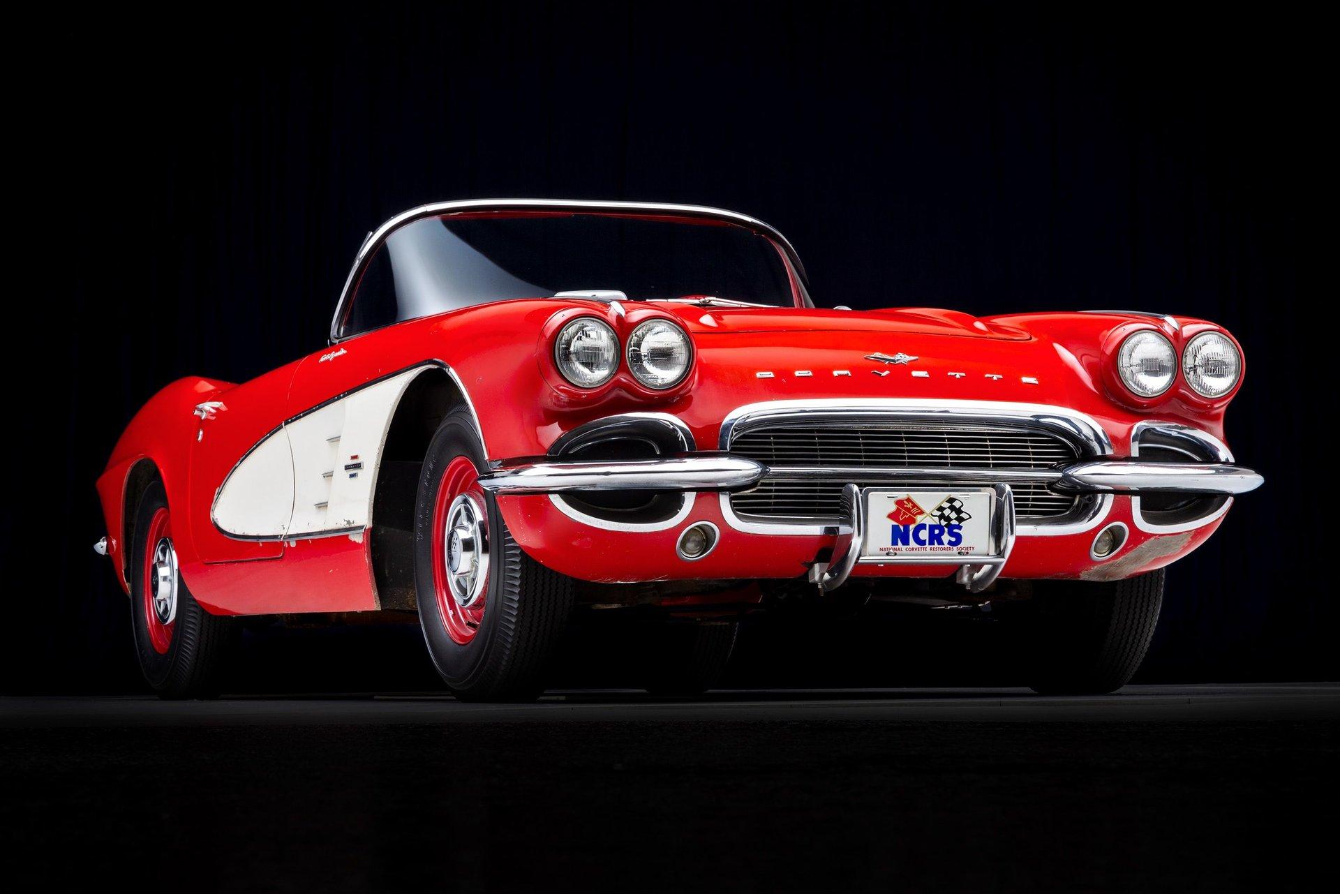 1961 Chevrolet Corvette 18