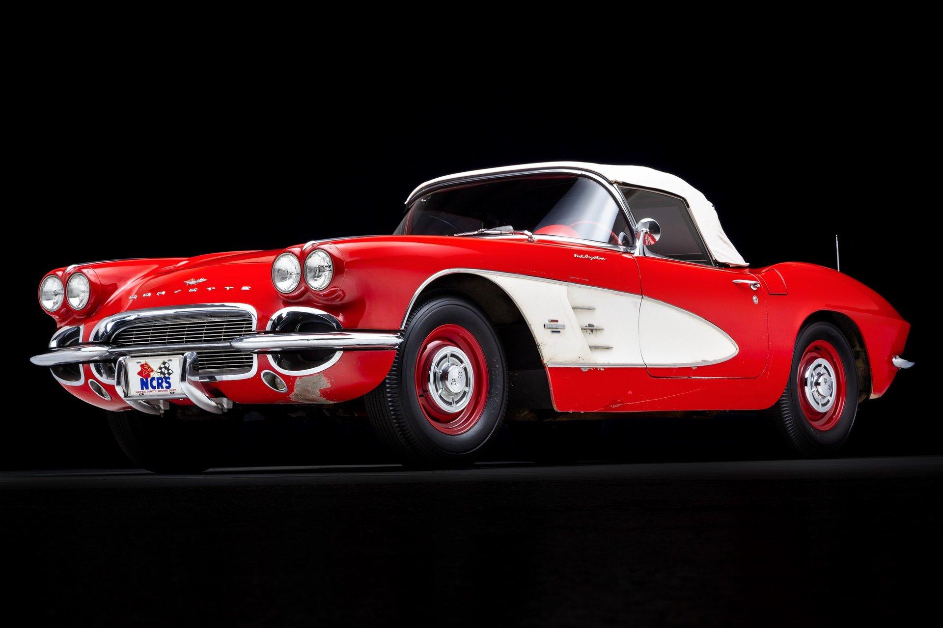 1961 Chevrolet Corvette 22