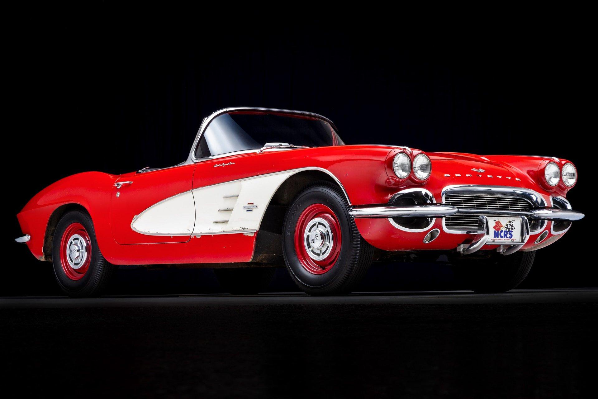 1961 Chevrolet Corvette 2
