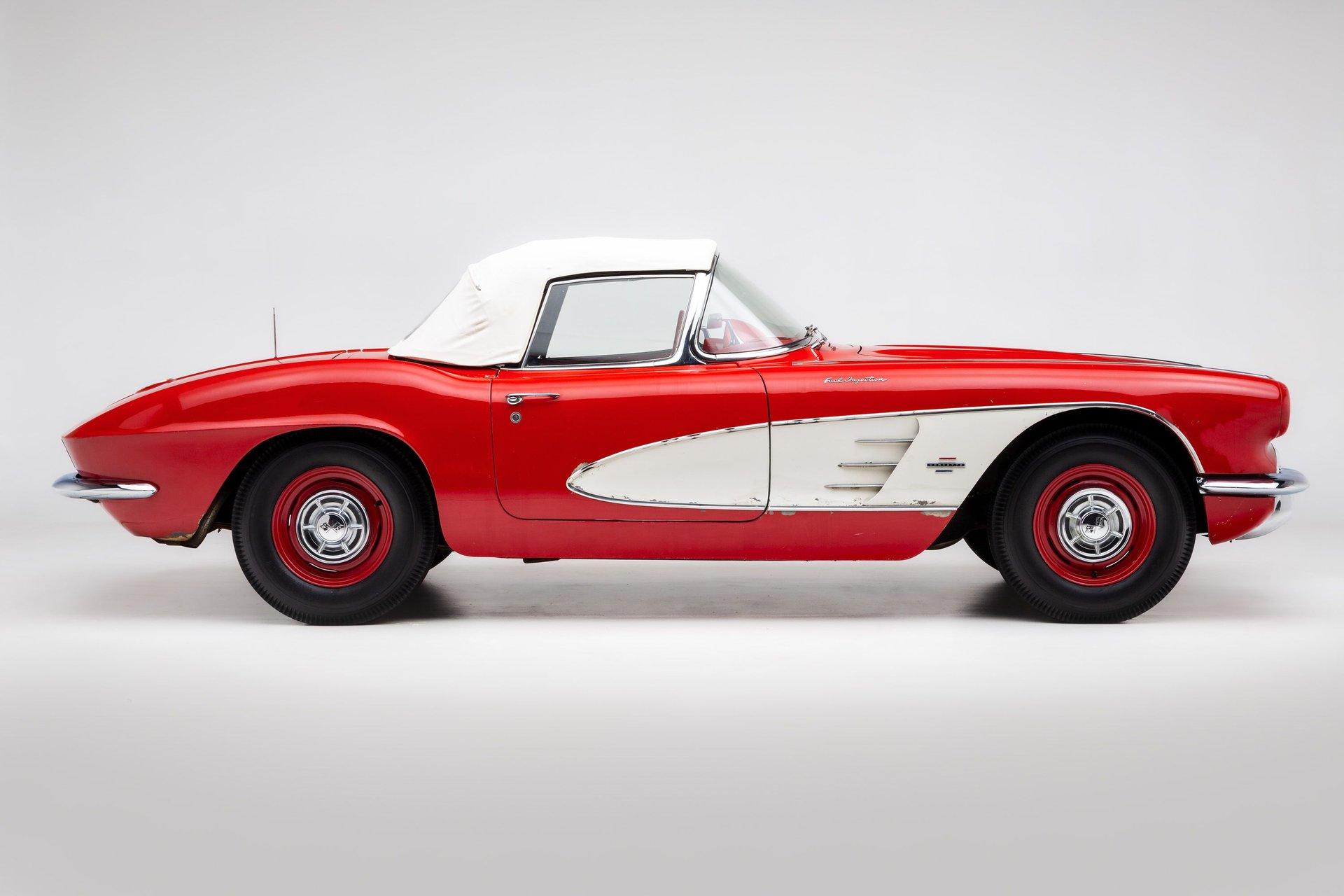 1961 Chevrolet Corvette 45