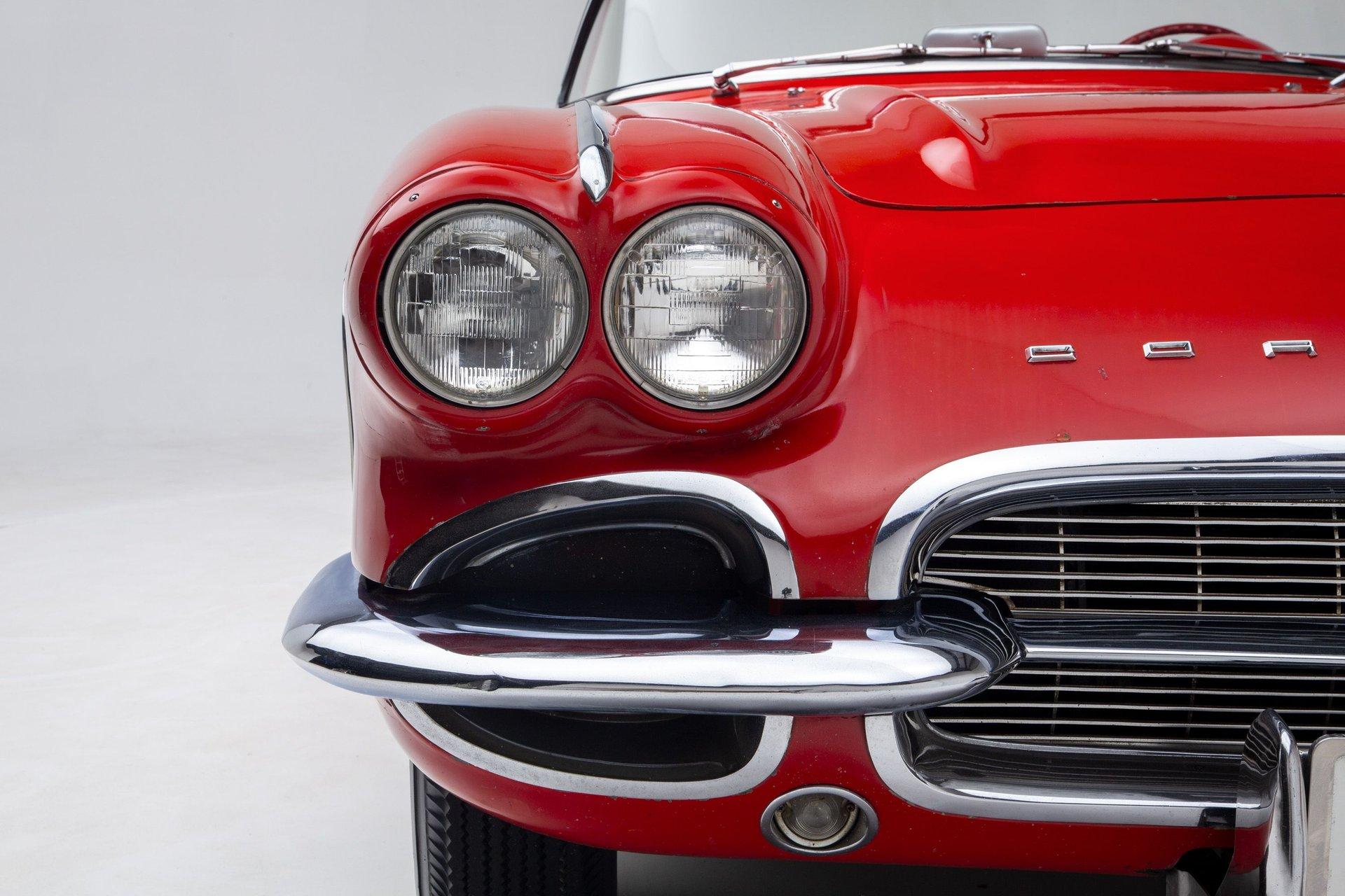 1961 Chevrolet Corvette 58