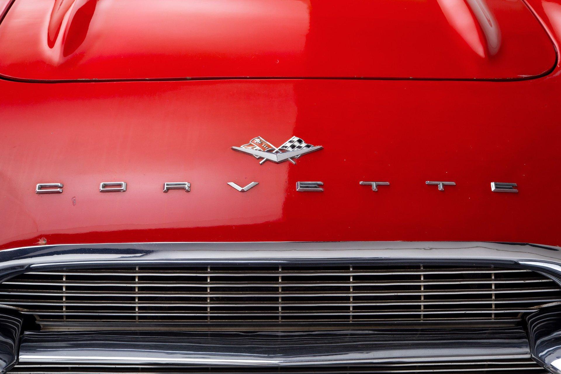 1961 Chevrolet Corvette 65