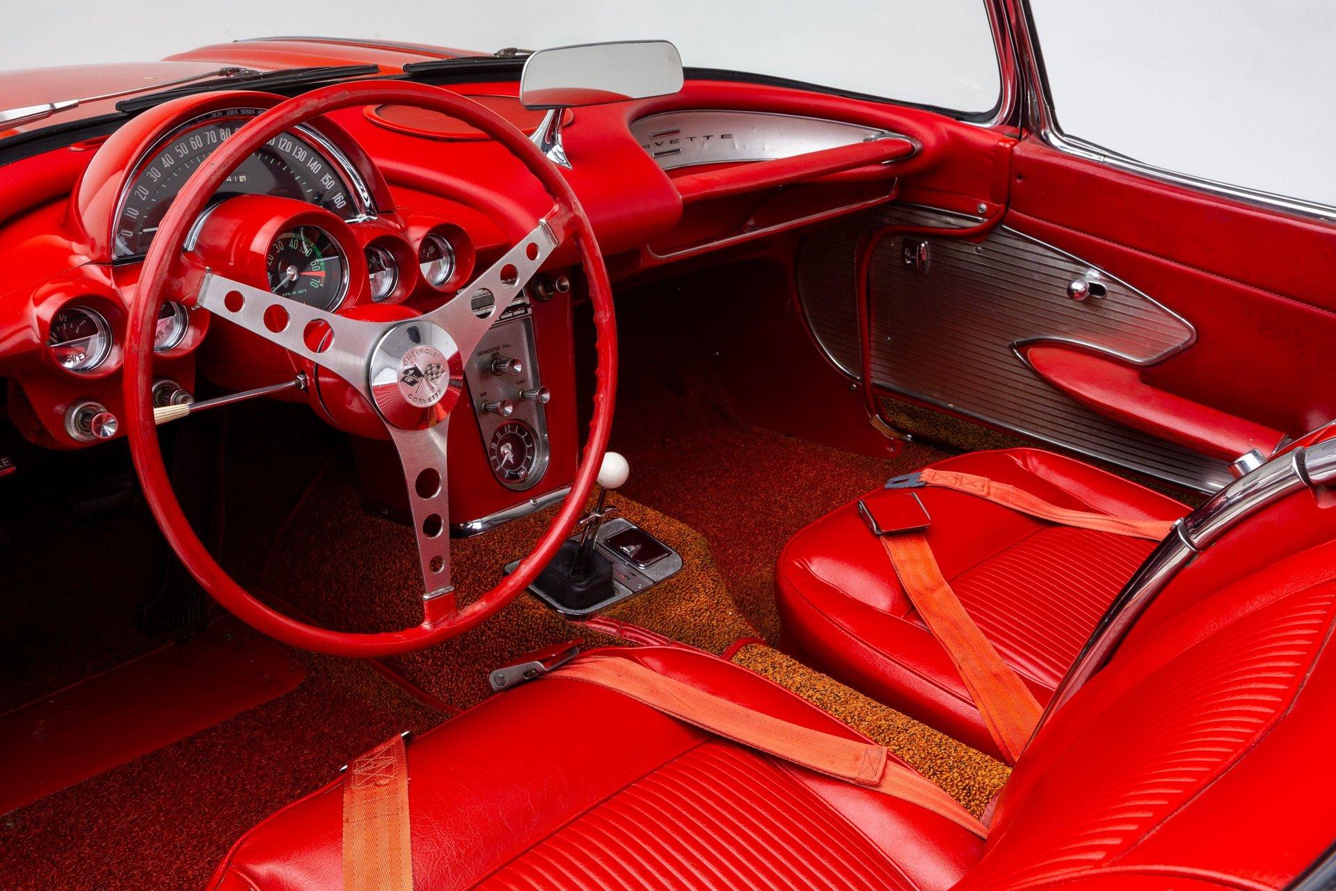 1961 Chevrolet Corvette 7