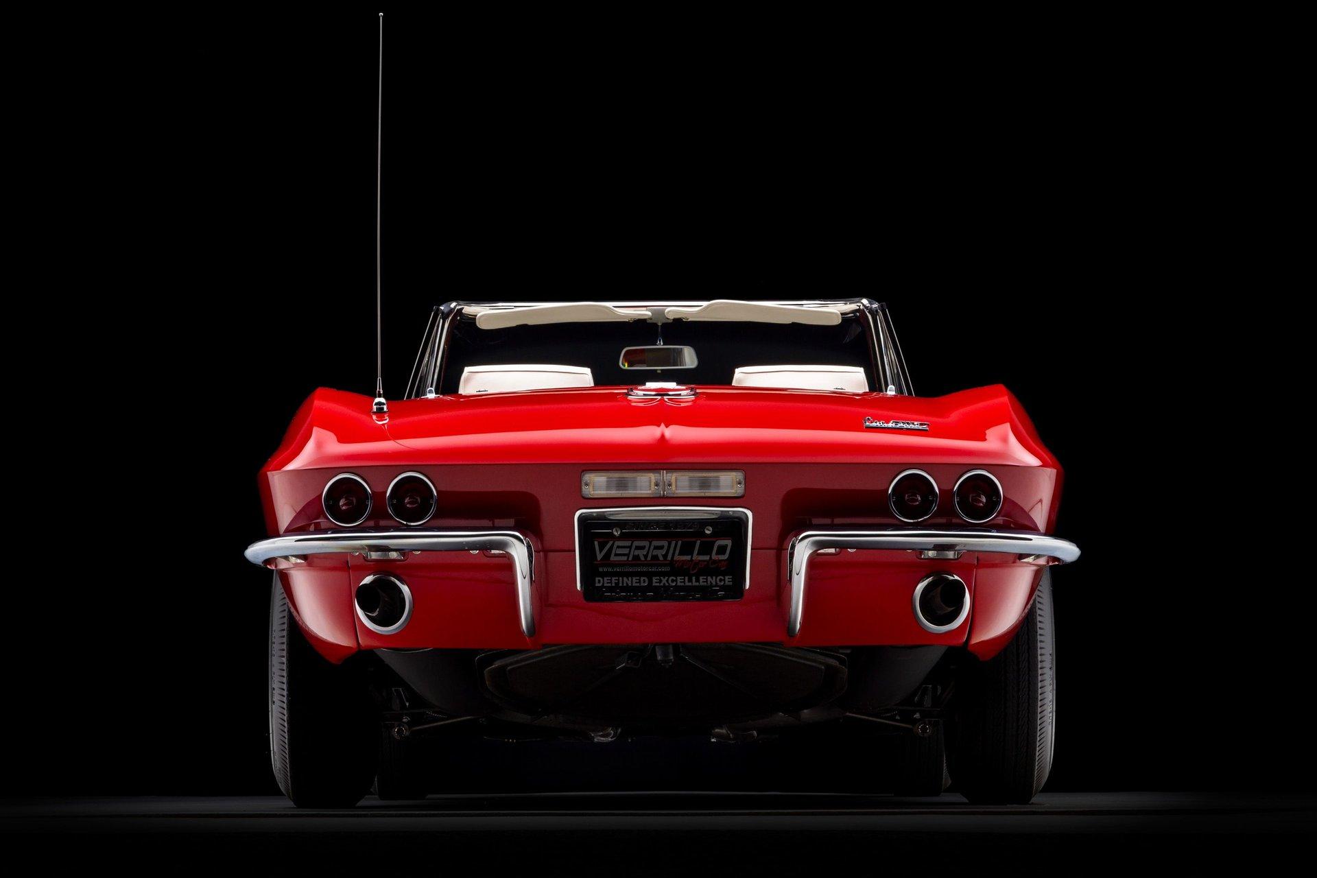 1967 Chevrolet Corvette 23