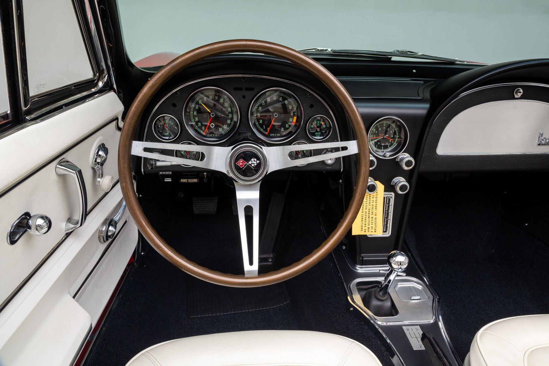 1967 Chevrolet Corvette 46