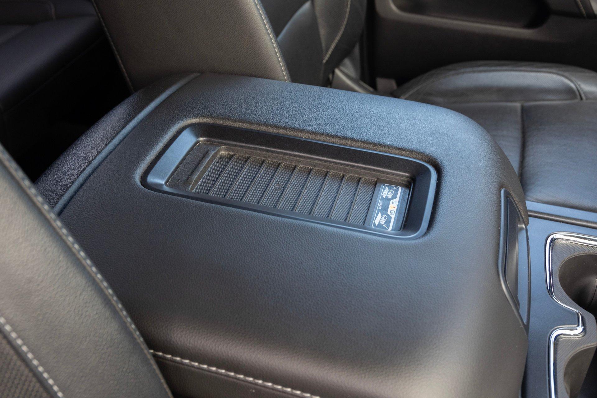 2017 Chevrolet Silverado 2500HD 102