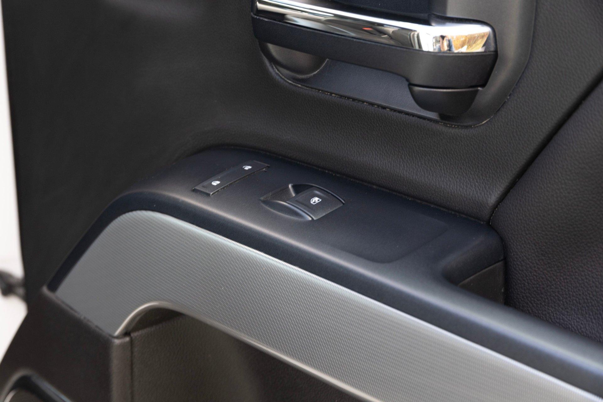 2017 Chevrolet Silverado 2500HD 104
