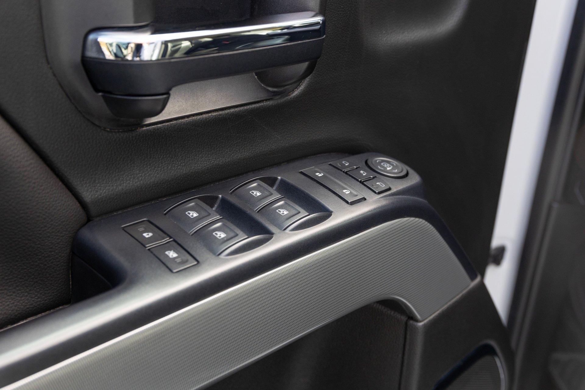 2017 Chevrolet Silverado 2500HD 111