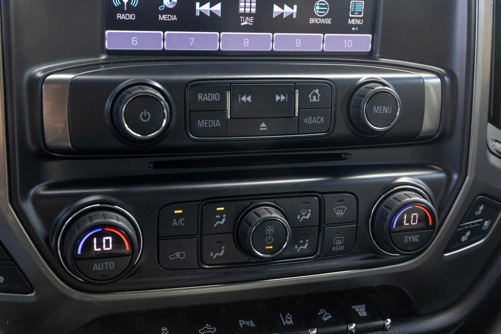 2017 Chevrolet Silverado 2500HD 117