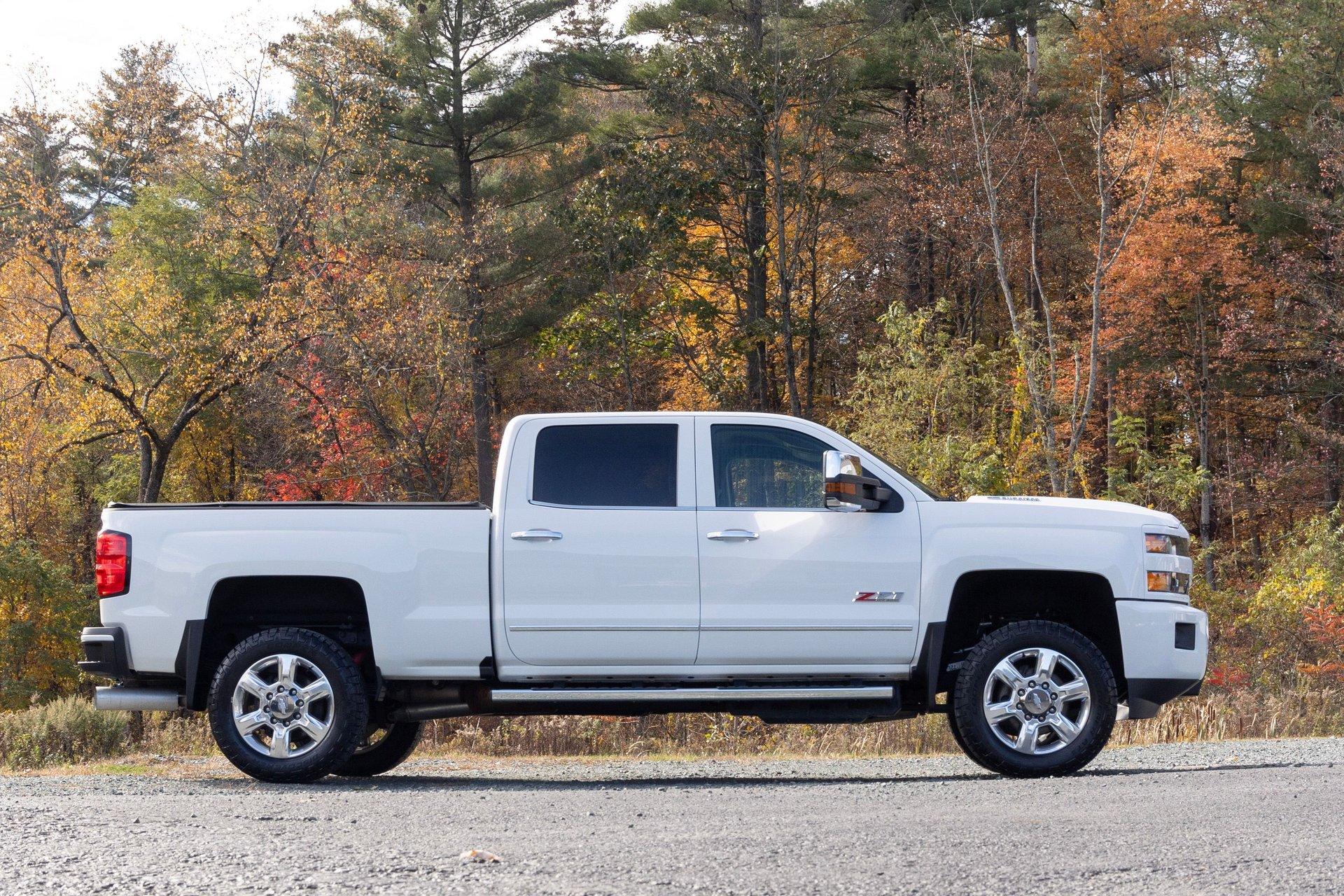 2017 Chevrolet Silverado 2500HD 148