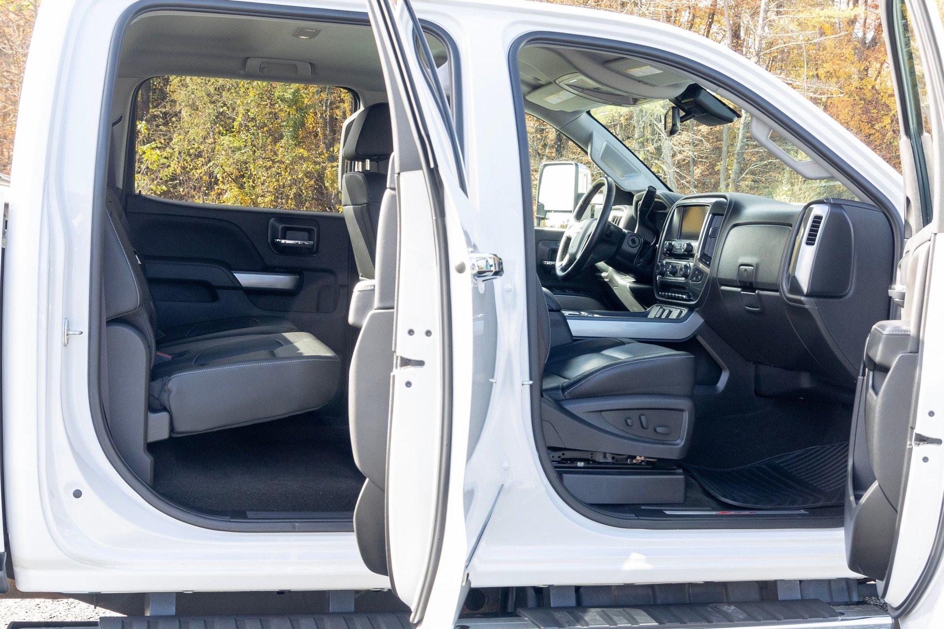 2017 Chevrolet Silverado 2500HD 154