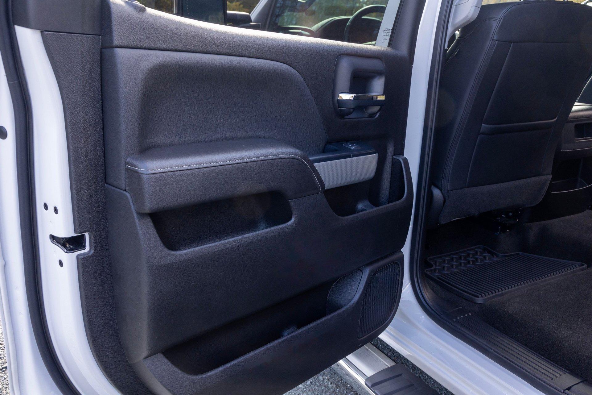 2017 Chevrolet Silverado 2500HD 24