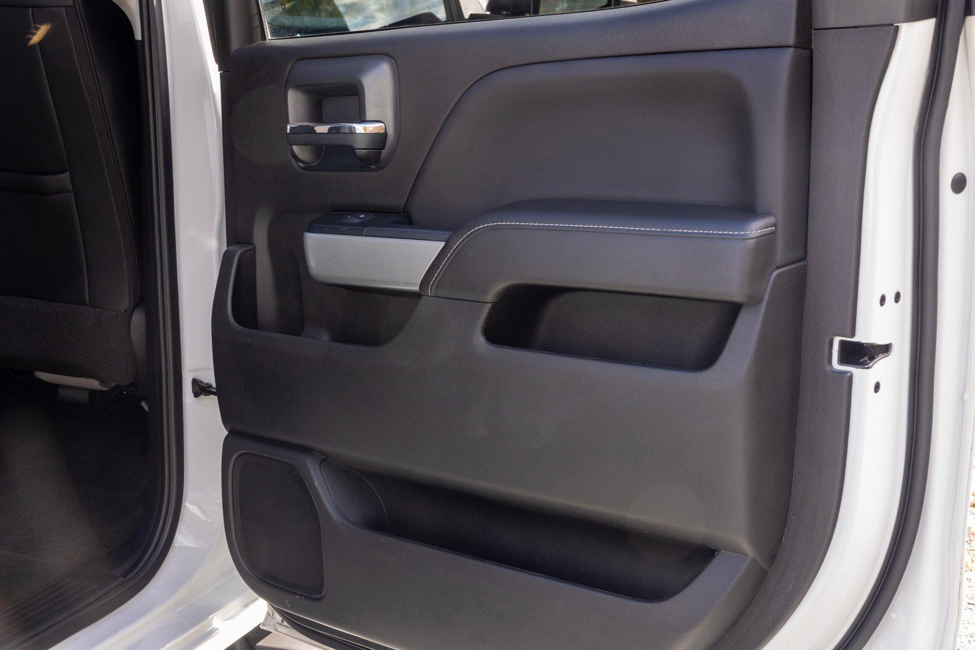 2017 Chevrolet Silverado 2500HD 28