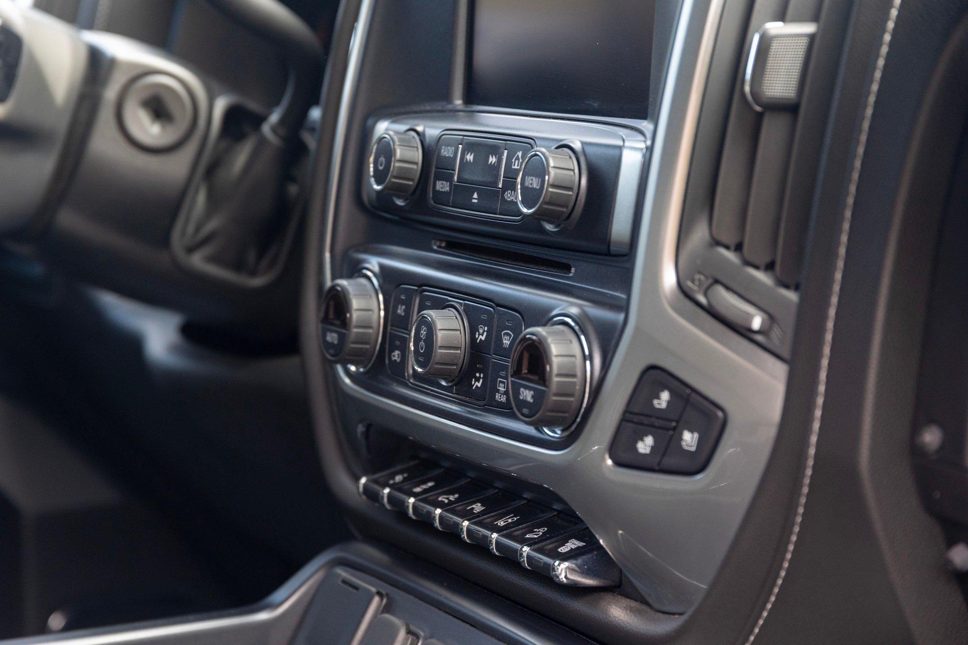 2017 Chevrolet Silverado 2500HD 37