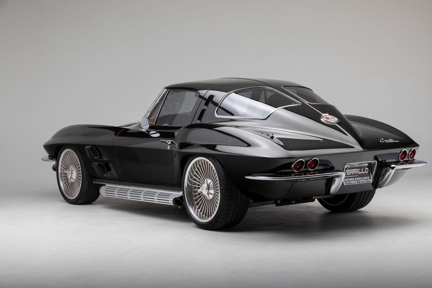 1963 Chevrolet Corvette 18