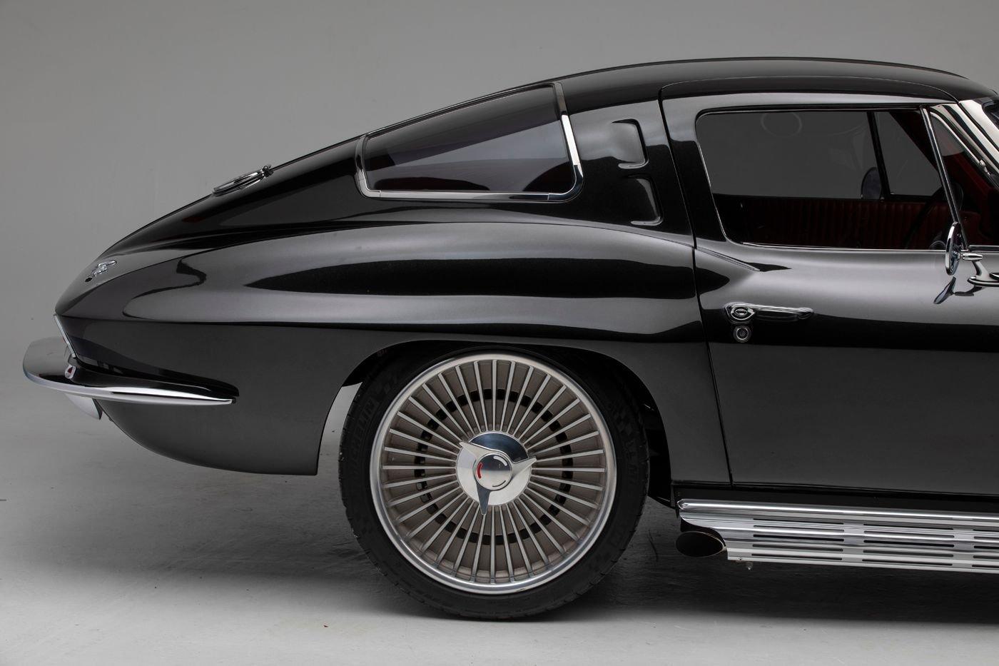 1963 Chevrolet Corvette 35