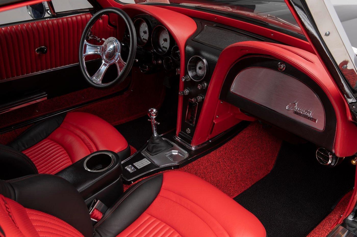 1963 Chevrolet Corvette 46