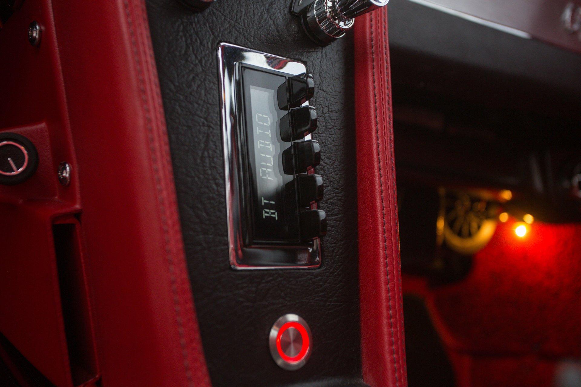1963 Chevrolet Corvette 48
