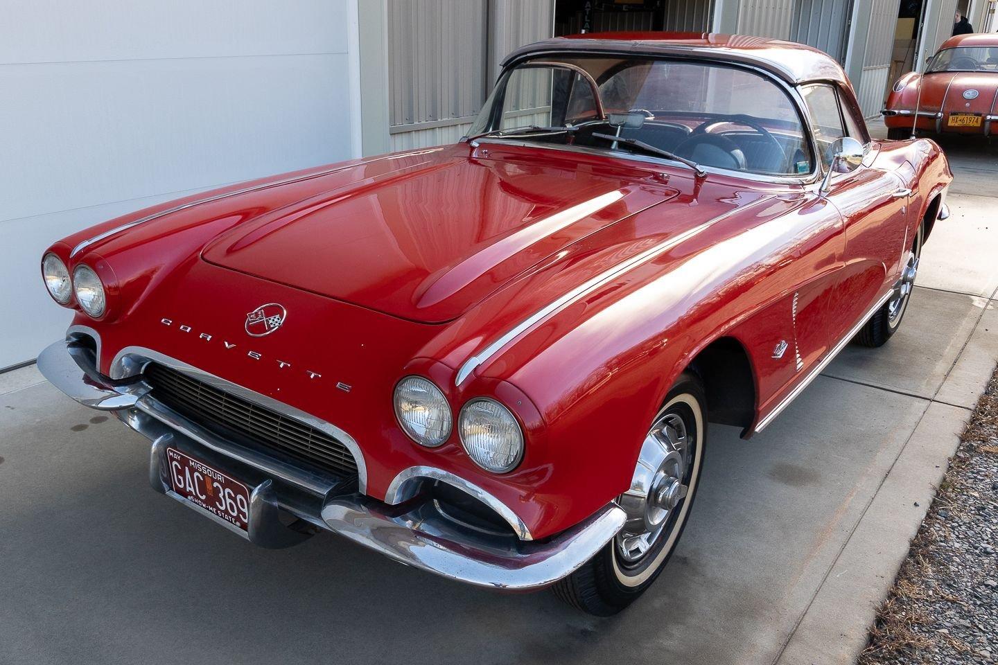 1962 Chevrolet Corvette 1