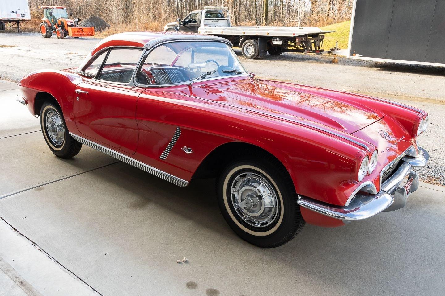 1962 Chevrolet Corvette 2