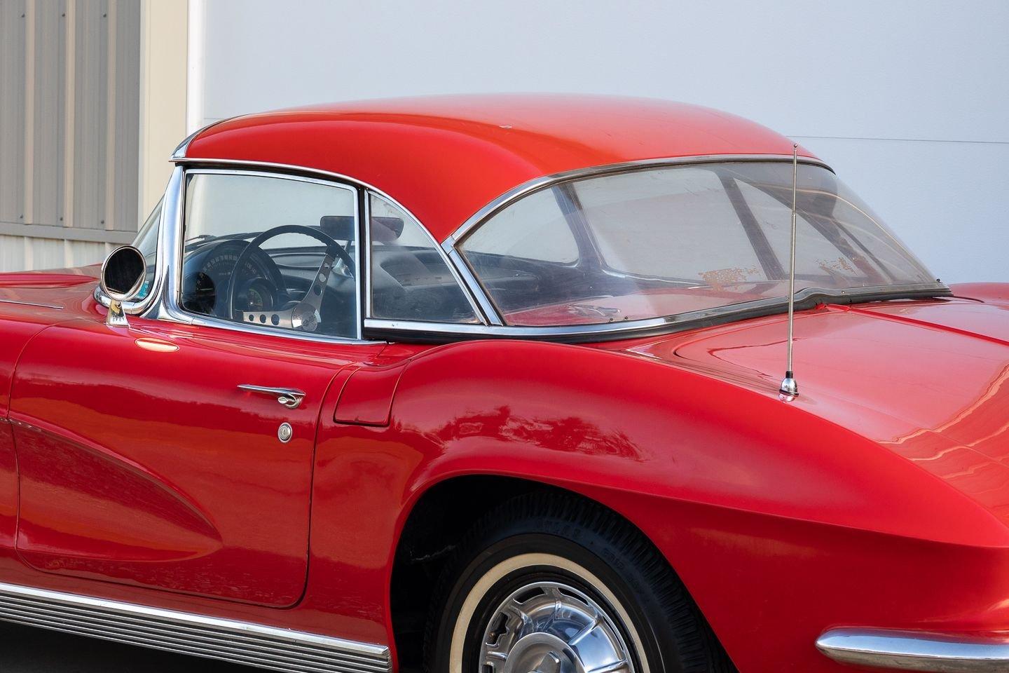 1962 Chevrolet Corvette 34