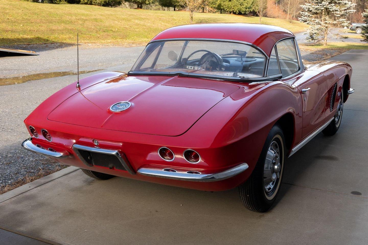 1962 Chevrolet Corvette 37