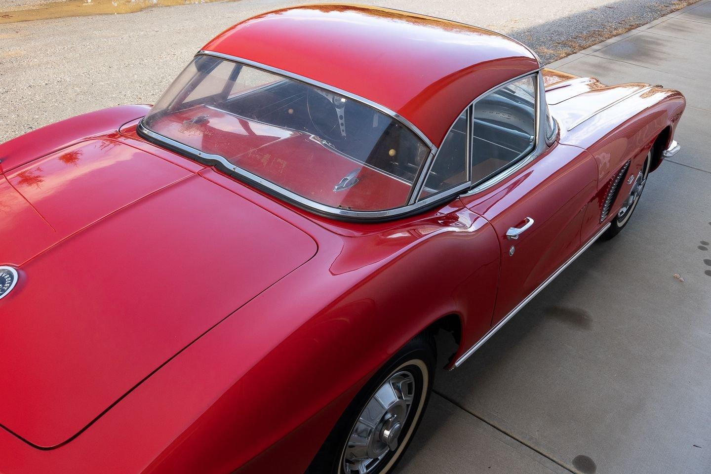 1962 Chevrolet Corvette 42