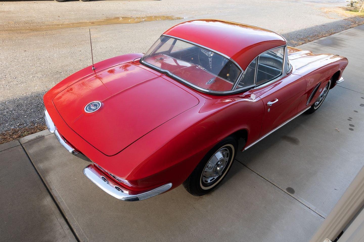 1962 Chevrolet Corvette 43