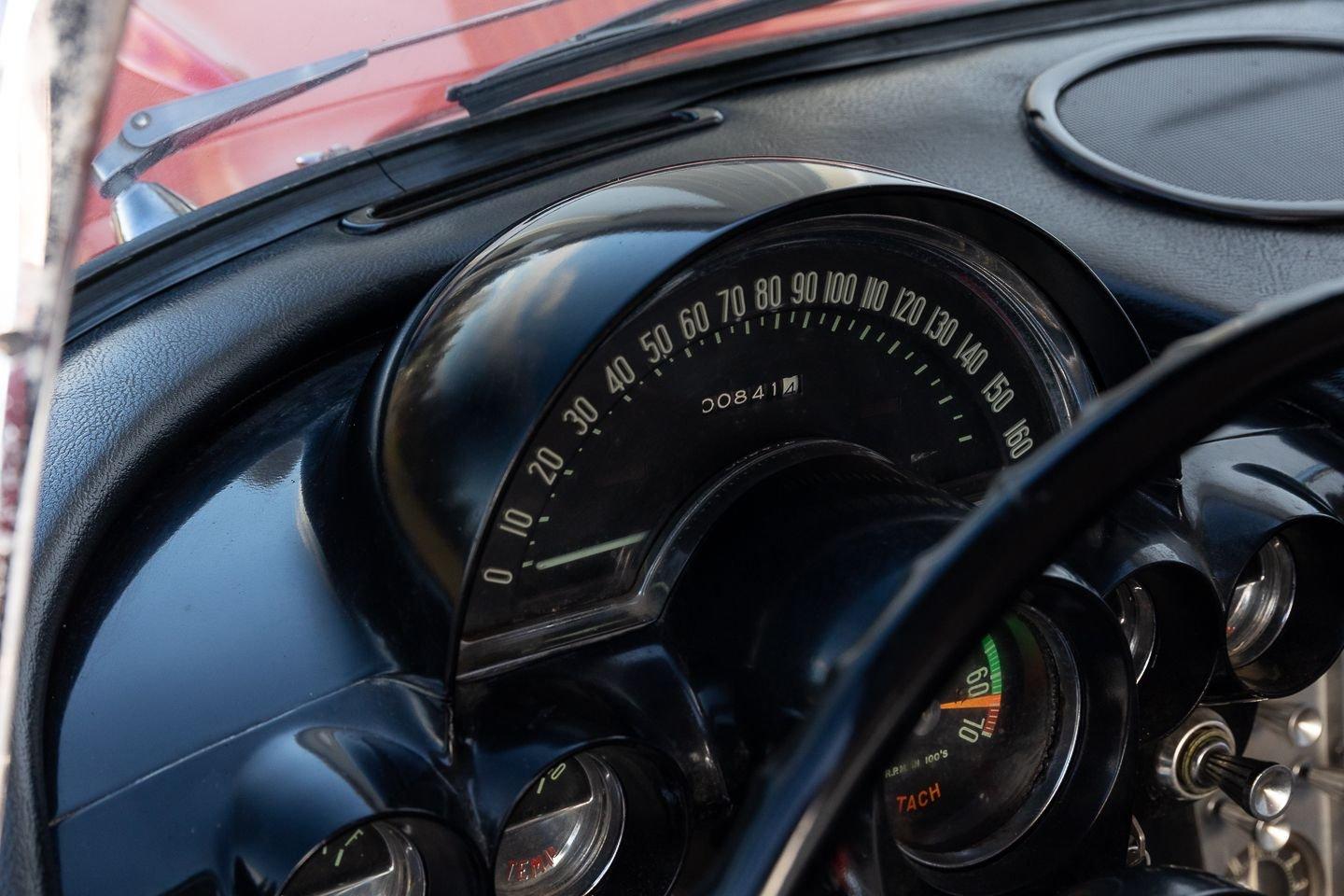 1962 Chevrolet Corvette 46