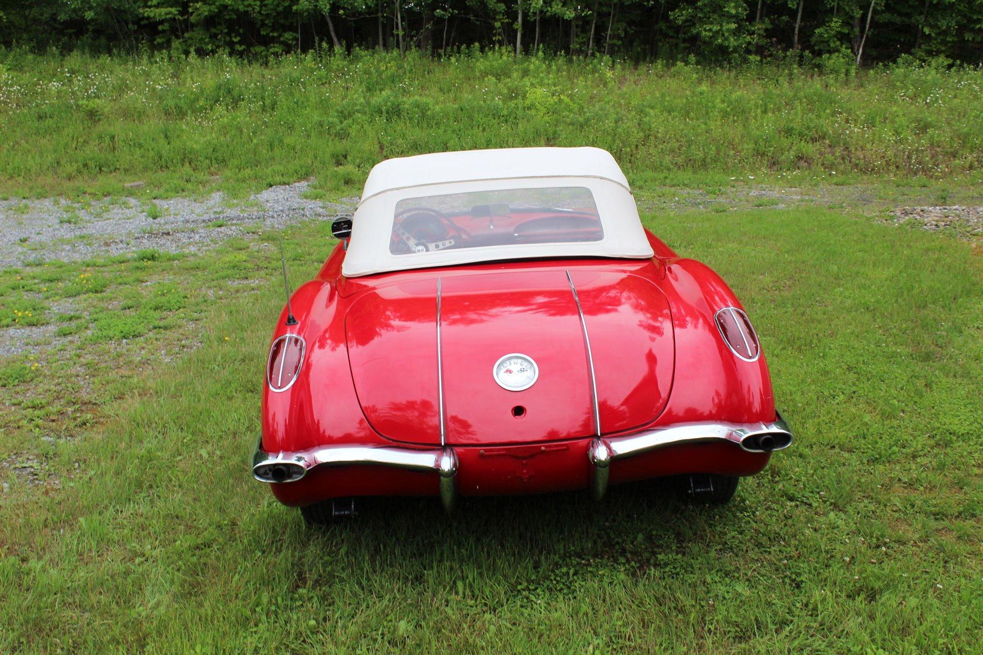 1958 Chevrolet Corvette 4