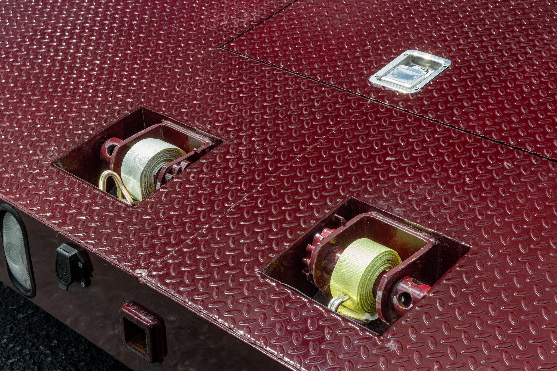 1999 Ford Super Duty F-350 DRW 129