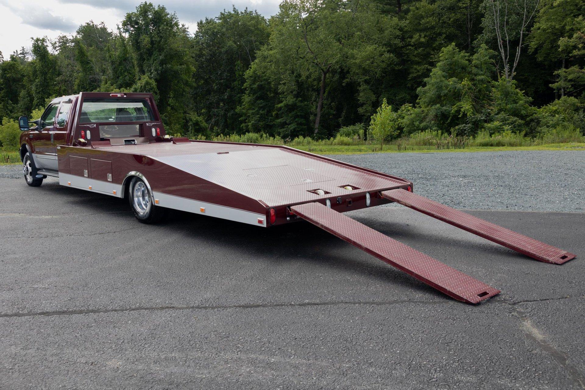 1999 Ford Super Duty F-350 DRW 2